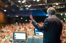 Pro Steps to Become a Compelling Speaker